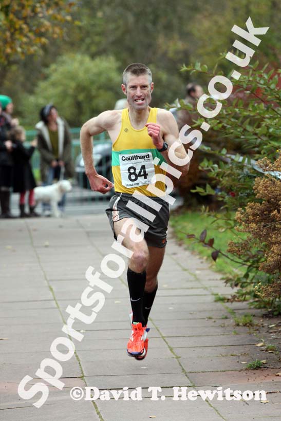 Russell Maddams (Keswick) finishing the Brampton to Carlisle 10 mile Road Race. Photo: David T. Hewitson/Sports for All Pics